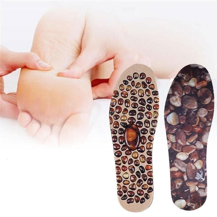 Kroppsbutiken Kenkiä varten tarkoitetut pohjalliset Kenkäpenkit kivillä